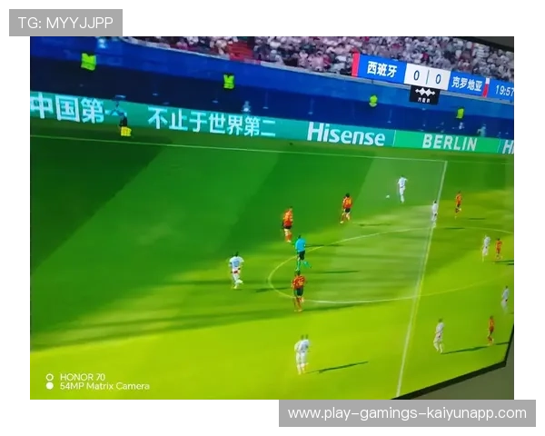 费耶诺德追德布劳内式核：足球精神与科技创新的完美融合